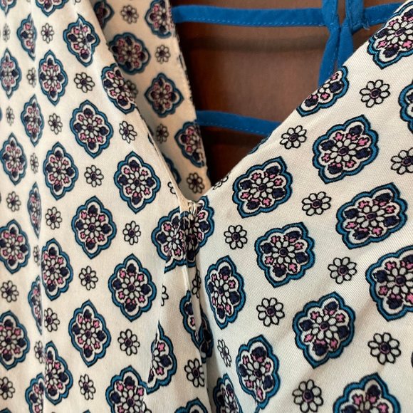 Short sleeved romper - Picture 3 of 8